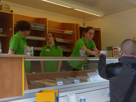 Ausgabe beim Stand